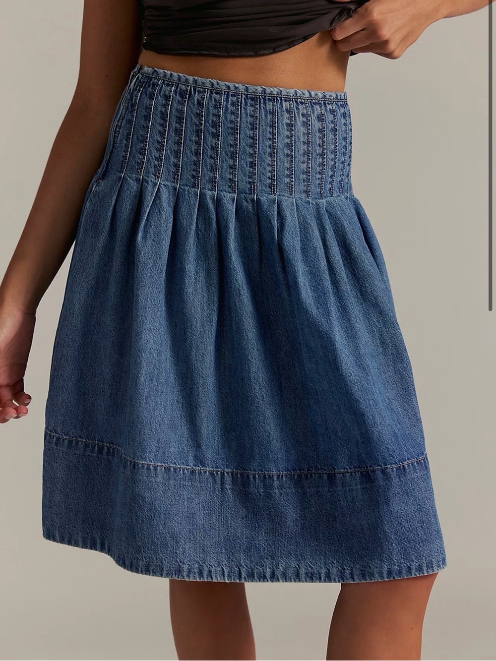 We The Free Peyton Pintuck Denim Midi Skirt Size 10 Bohemian